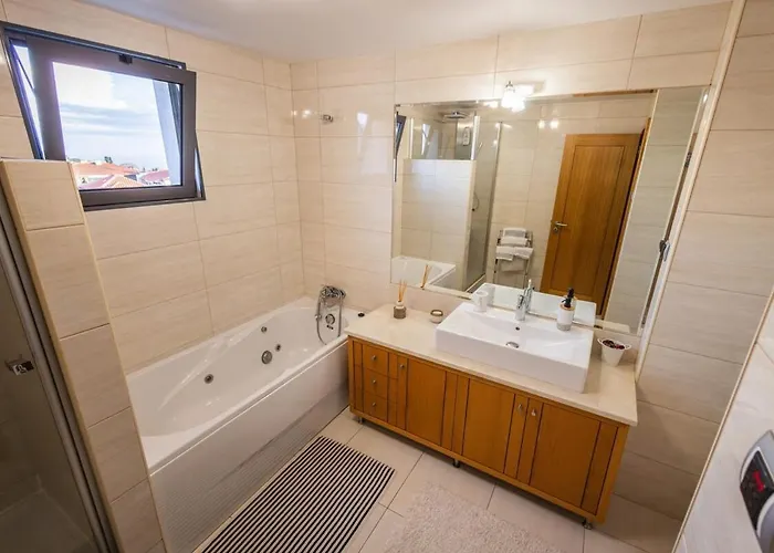 Madalenas Sun&sea * فونشال